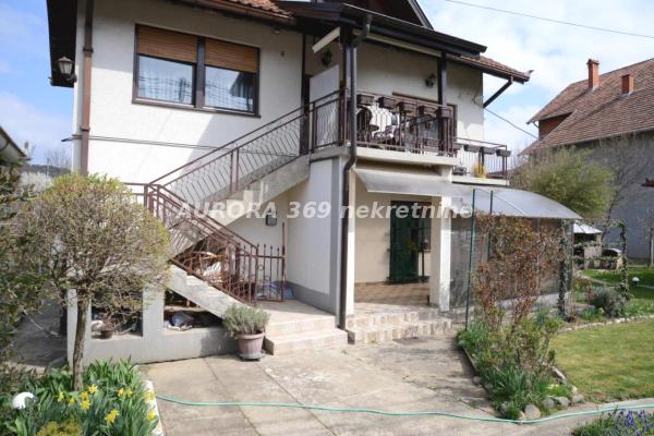 prodaja, stanova,
centar-grad-vrnjacka-banja, 1077121, trosoban