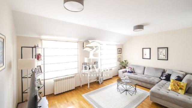 Stan, Trosoban, Izdavanje, 94m2, Prespanska