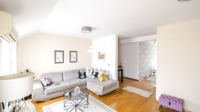 Stan, Trosoban, Izdavanje, 94m2, Prespanska