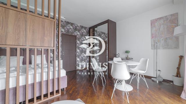 Stan, Petosoban, Prodaja, 109m2, Bulevar despota Stefana