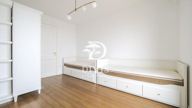 Stan, četvorosoban, Izdavanje, 130m2, Milana Rakića