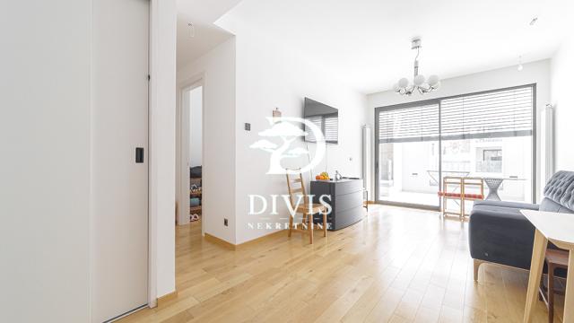 Stan, Dvoiposoban, Prodaja, 78m2, Venizelosova