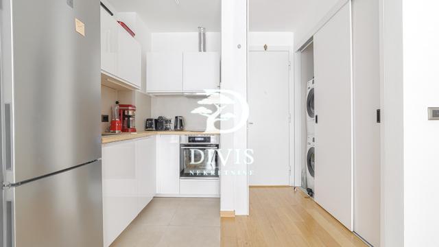 Stan, Dvoiposoban, Prodaja, 78m2, Venizelosova