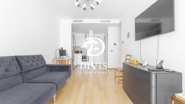 Stan, Dvoiposoban, Prodaja, 78m2, Venizelosova