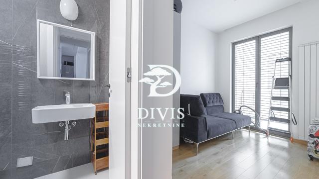 Stan, Dvoiposoban, Prodaja, 78m2, Venizelosova