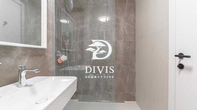 Stan, Dvoiposoban, Prodaja, 78m2, Venizelosova