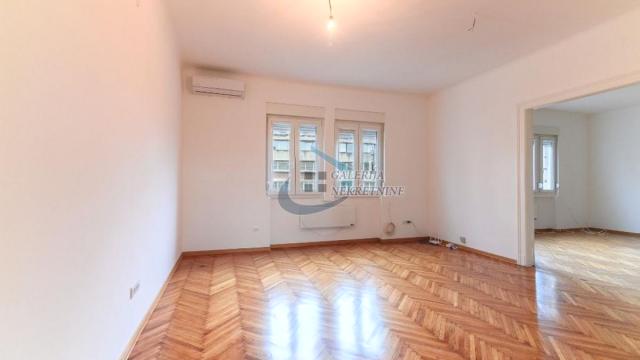 Poslovni prostor, Trosoban, Izdavanje, 114m2, Tašmajdan, Palilula, Bulevar kralja Aleksandra