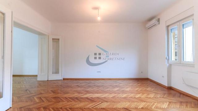 Poslovni prostor, Trosoban, Izdavanje, 114m2, Tašmajdan, Palilula, Bulevar kralja Aleksandra