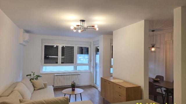 Stan, Dvosoban, Izdavanje, 66m2, Gornji grad, Zemun, Banatska