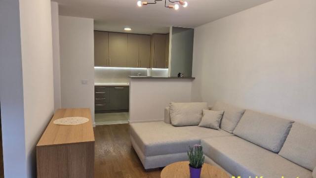 Stan, Dvosoban, Izdavanje, 66m2, Gornji grad, Zemun, Banatska