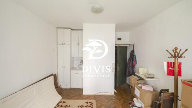 Stan, Trosoban, Prodaja, 80m2, Skadarska