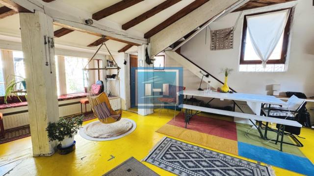 Kuća, Prodaja, 191m2, Centar, Gradska lokacija, Ćuprija