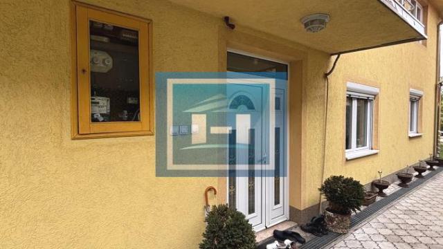 Kuća, Prodaja, 181m2, Kajsijar, Gradska lokacija, Jagodina