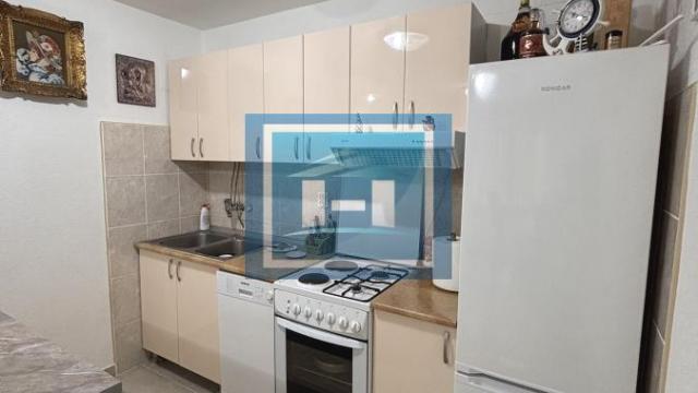 Kuća, Prodaja, 181m2, Kajsijar, Gradska lokacija, Jagodina