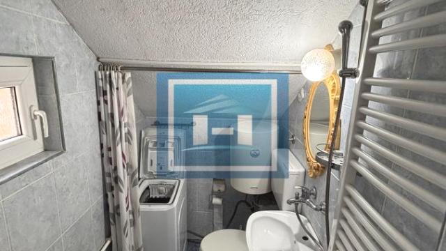 Kuća, Prodaja, 181m2, Kajsijar, Gradska lokacija, Jagodina