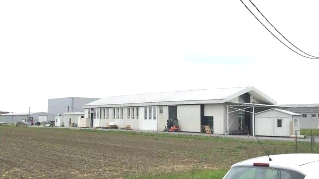 Poslovni prostor, Petosoban i veći, Izdavanje, 250m2, Dobanovci, Surčin, Dobanovci