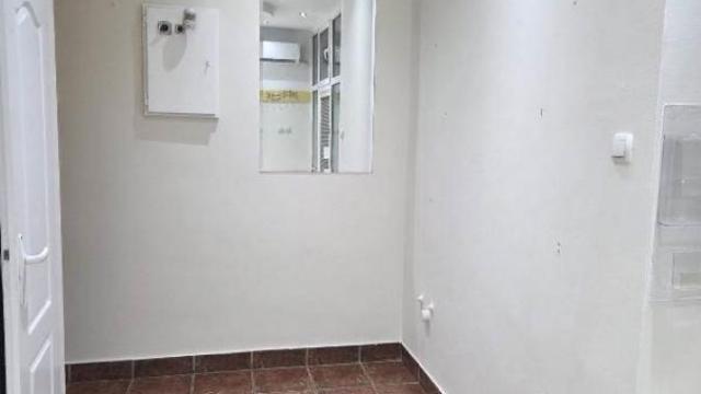 Poslovni prostor, Prodaja, 15m2, Crveni krst, Vračar, Metohijska