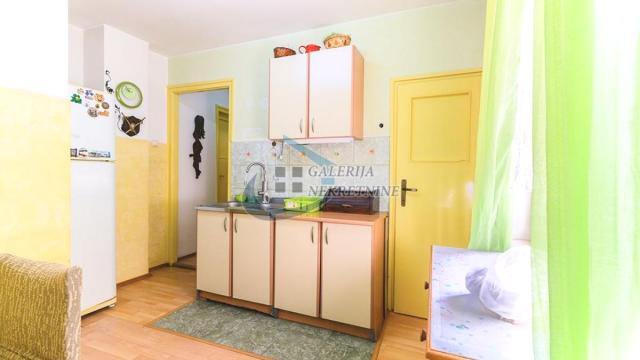 Stan, Dvoiposoban, Prodaja, 55m2, Dimitrija Tucovića, Zvezdara, Ruzveltova