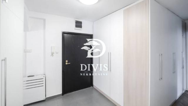 Stan, Trosoban, Prodaja, 81m2, Uzun Mirkova