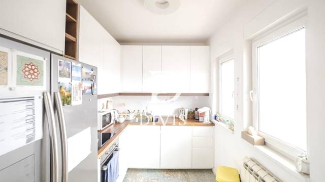 Stan, Trosoban, Prodaja, 86m2, Sazonova