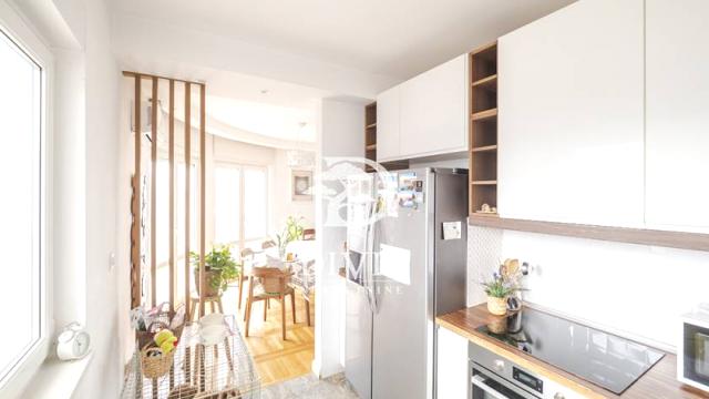 Stan, Trosoban, Prodaja, 86m2, Sazonova