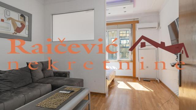 Stan, Jednoiposoban, Prodaja, 40m2, Centar, Stari grad, Obilicev venac