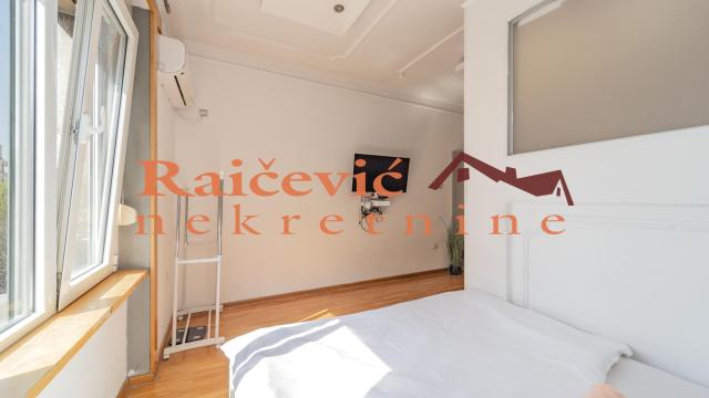 Stan, Jednoiposoban, Prodaja, 40m2, Centar, Stari grad, Obilicev venac