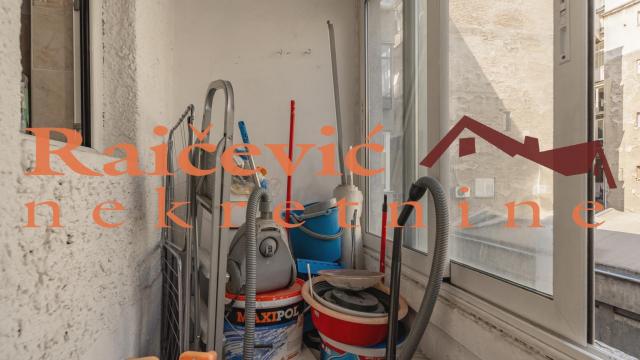 Stan, Jednoiposoban, Prodaja, 40m2, Centar, Stari grad, Obilicev venac