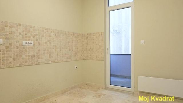 Stan, Trosoban, Prodaja, 65m2, Dorćol, Stari grad, Strahinjića Bana