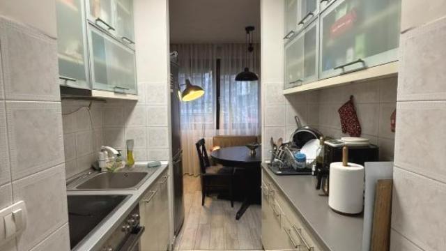 Stan, Trosoban, Prodaja, 78m2, Autokomanda, Voždovac, Triše Kaclerovića