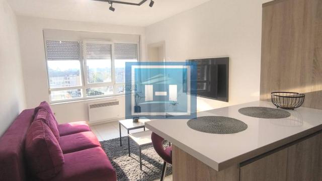 Stan, Izdavanje, 37m2, Centar, Gradska lokacija, Paraćin