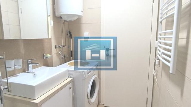 Stan, Izdavanje, 37m2, Centar, Gradska lokacija, Paraćin