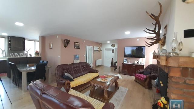 Kuća, Dvosoban, Prodaja, 106m2, Sisevac, Okolno mesto, Paraćin