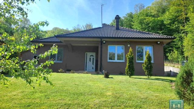 Kuća, Dvosoban, Prodaja, 106m2, Sisevac, Okolno mesto, Paraćin