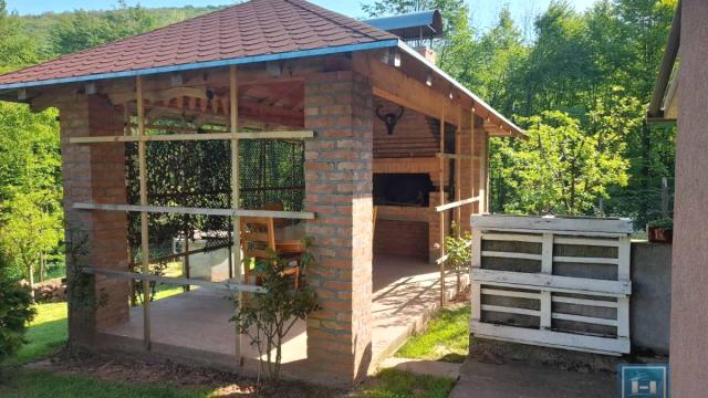 Kuća, Dvosoban, Prodaja, 106m2, Sisevac, Okolno mesto, Paraćin