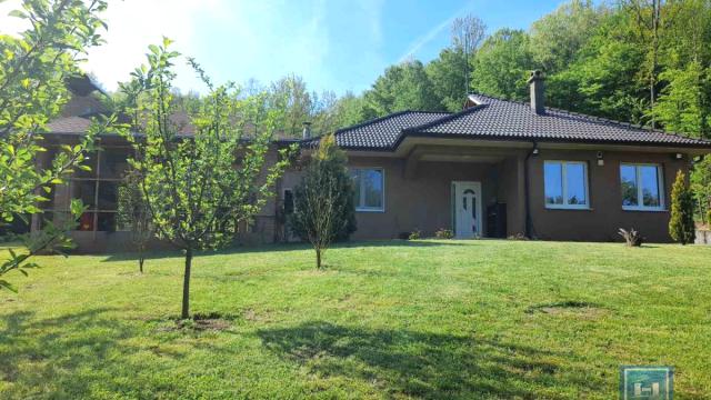 Kuća, Dvosoban, Prodaja, 106m2, Sisevac, Okolno mesto, Paraćin