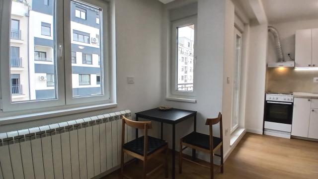 Stan, Jednosoban, Izdavanje, 31m2, Ozrenska