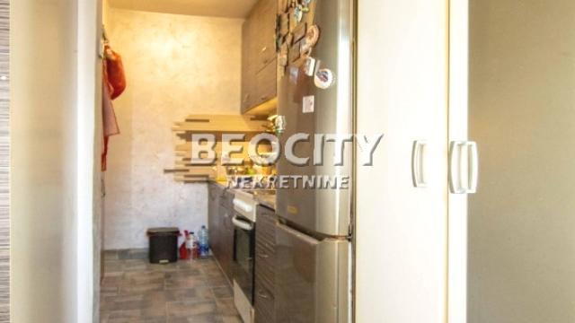 Kuća, Petosoban, Prodaja, 209m2, Surčin (mesto), Surčin, Cara Dušana