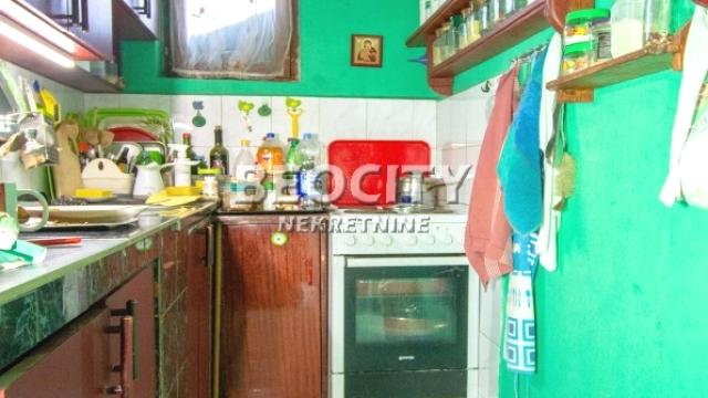 Kuća, Petosoban, Prodaja, 209m2, Surčin (mesto), Surčin, Cara Dušana