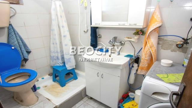 Kuća, Petosoban, Prodaja, 209m2, Surčin (mesto), Surčin, Cara Dušana