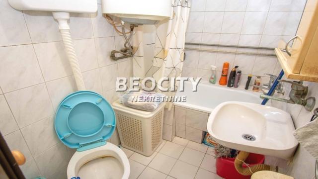 Kuća, Petosoban, Prodaja, 209m2, Surčin (mesto), Surčin, Cara Dušana