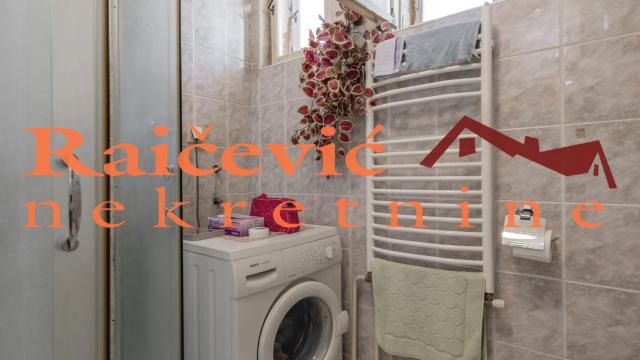 Kuća, Prodaja, 300m2, Dedinje, Savski venac, Rajka Mitica