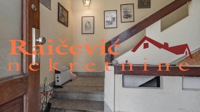 Kuća, Prodaja, 300m2, Dedinje, Savski venac, Rajka Mitica