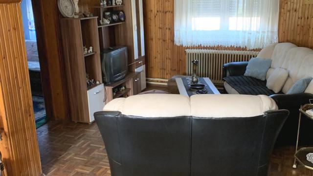 Kuća, Petosoban i veći, Prodaja, 190m2, Veliki Crljeni, Lazarevac, Veliki Crljeni