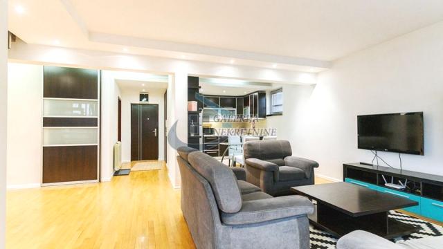 Stan, četvorosoban, Prodaja, 101m2, Autokomanda, Voždovac, Mitropolita Stratimirovića