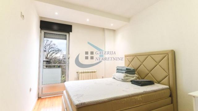 Stan, četvorosoban, Prodaja, 101m2, Autokomanda, Voždovac, Mitropolita Stratimirovića