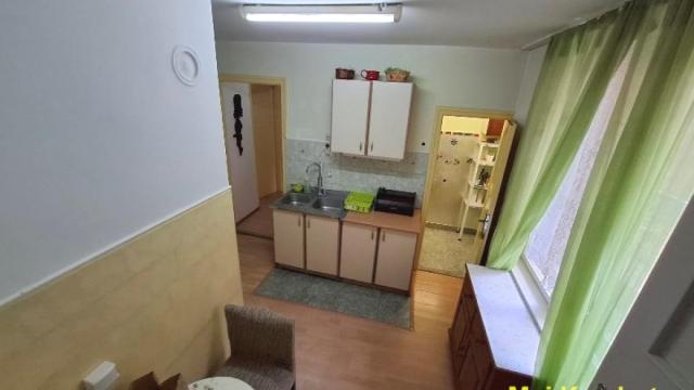 Stan, Trosoban, Prodaja, 55m2, Slavujev venac, Zvezdara, Ruzveltova