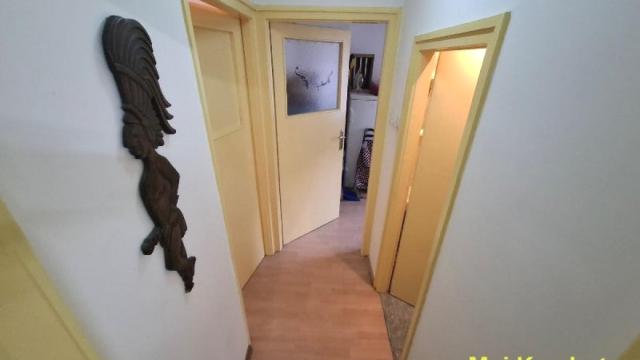 Stan, Trosoban, Prodaja, 55m2, Slavujev venac, Zvezdara, Ruzveltova