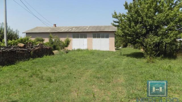 Poslovni prostor, Izdavanje, 200m2, Paraćin