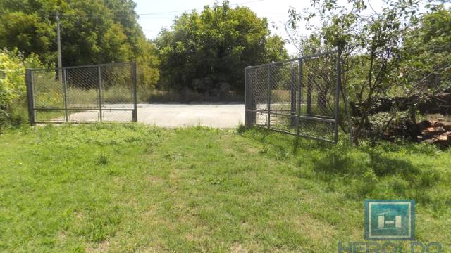 Poslovni prostor, Izdavanje, 200m2, Paraćin